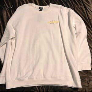 Los Angeles White Crewneck Sweater BoohooMAN